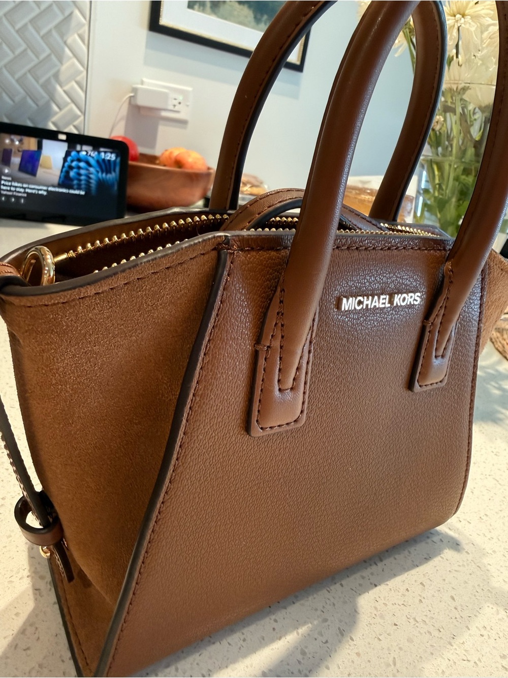 MICHAEL KORS Chestnut Brown Leather Top-Handle Satchel - Picture 3 of 9